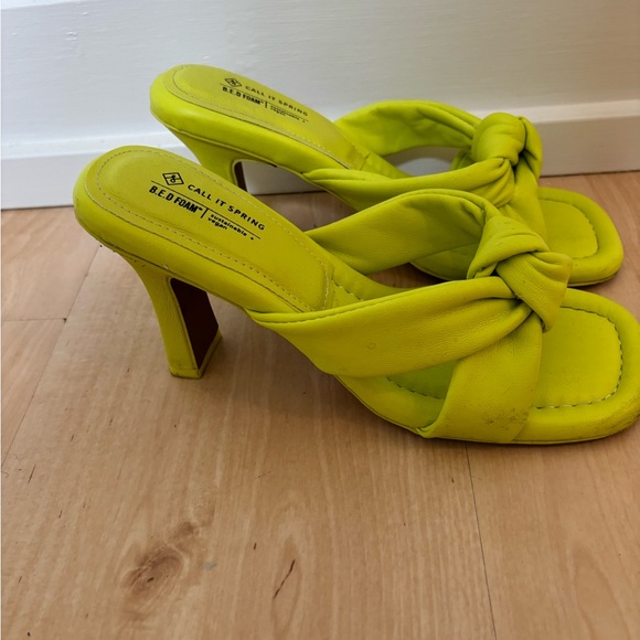 Lime Green Heels - Picture 3 of 3